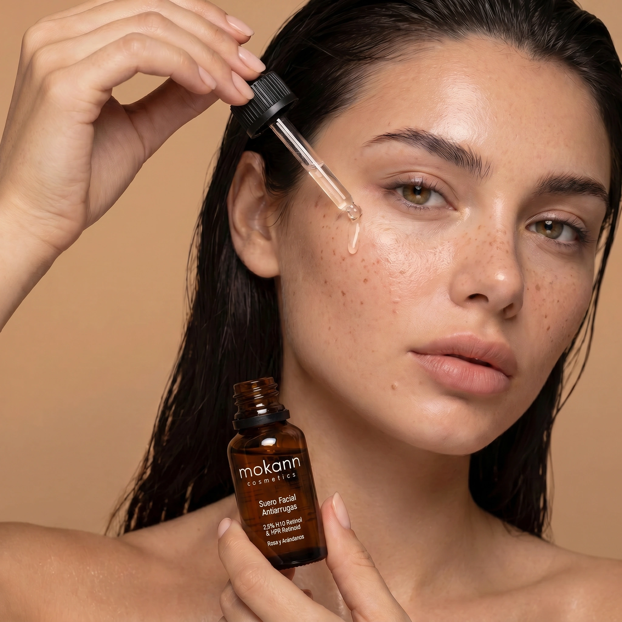 Serum Facial AntiArrugas 2,5% Retinol y HPR Retinoid de Rosa y Arándanos